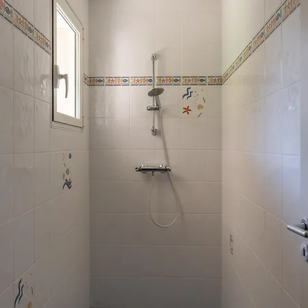 Familiale Avec Piscine Chauffee, Clim, 4 Chambres, Proche Golf Et Plages - Fr-1-319-565 Villa