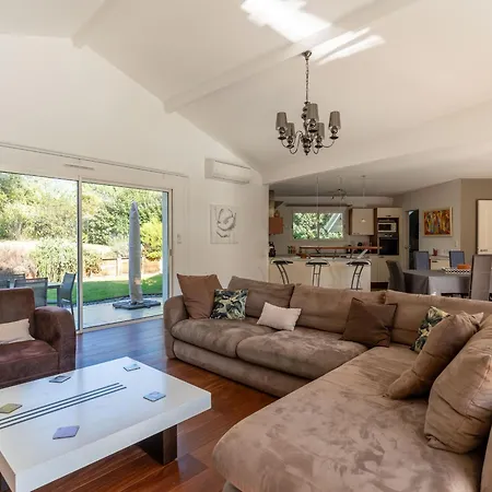 Familiale Avec Piscine Chauffee, Clim, 4 Chambres, Proche Golf Et Plages - Fr-1-319-565 Villa *