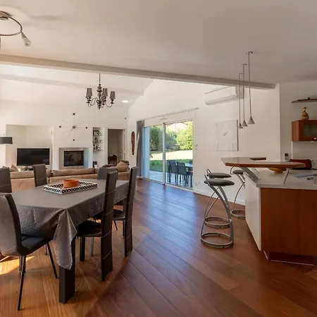 Familiale Avec Piscine Chauffee, Clim, 4 Chambres, Proche Golf Et Plages - Fr-1-319-565 Villa Biscarrosse