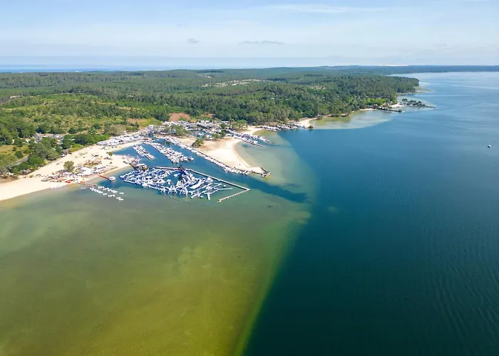 Familiale Avec Piscine Chauffee, Clim, 4 Chambres, Proche Golf Et Plages - Fr-1-319-565