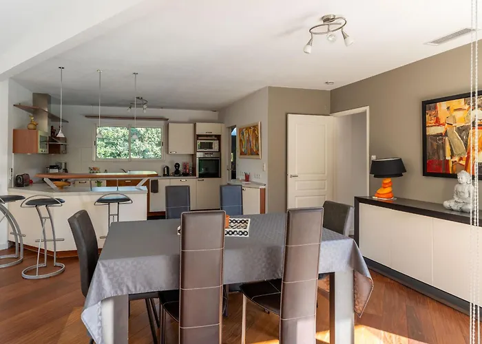 Familiale Avec Piscine Chauffee, Clim, 4 Chambres, Proche Golf Et Plages - Fr-1-319-565 Willa *